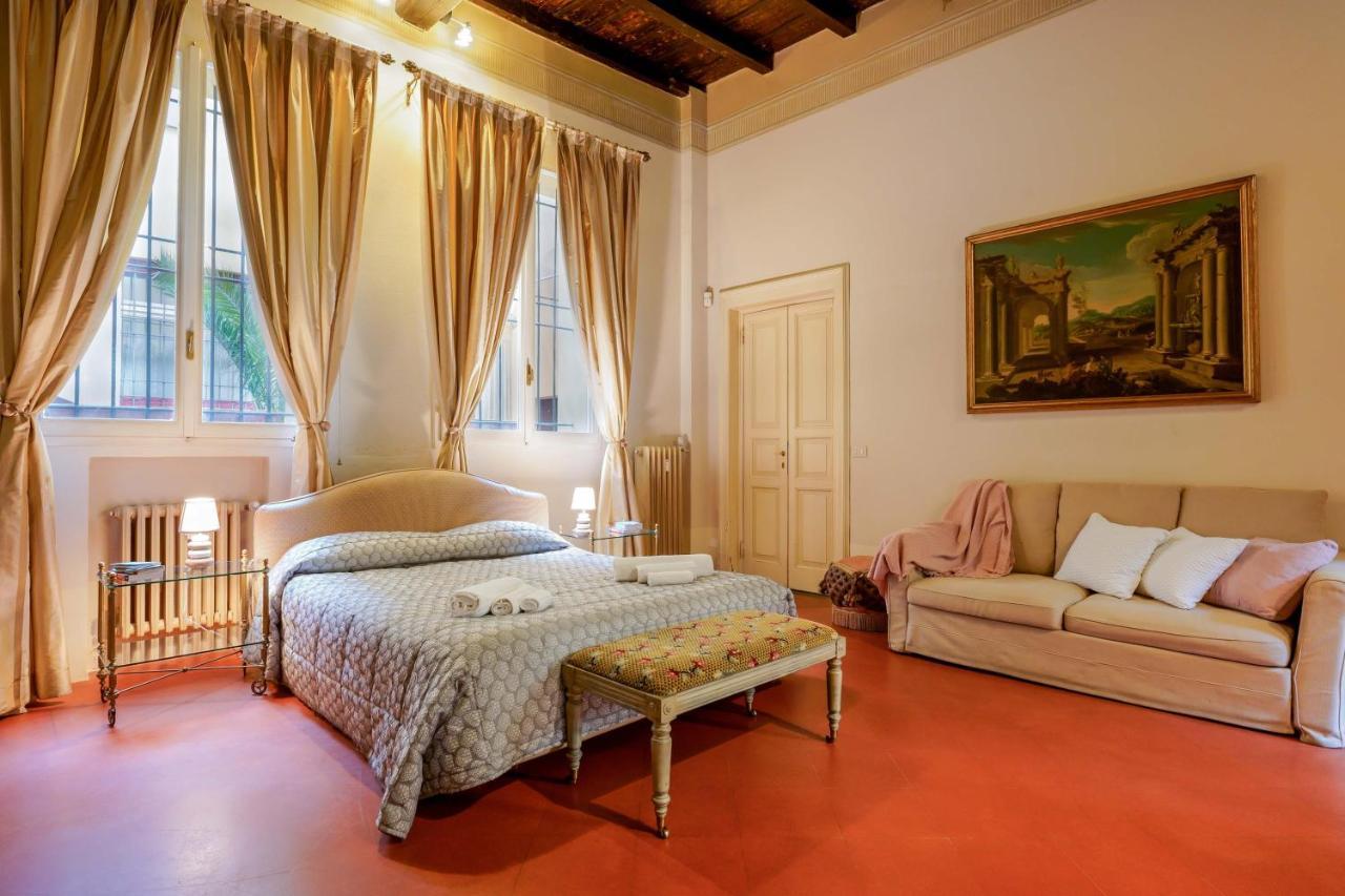 Suite Aldrovandi, With Private Garden Bologna Esterno foto