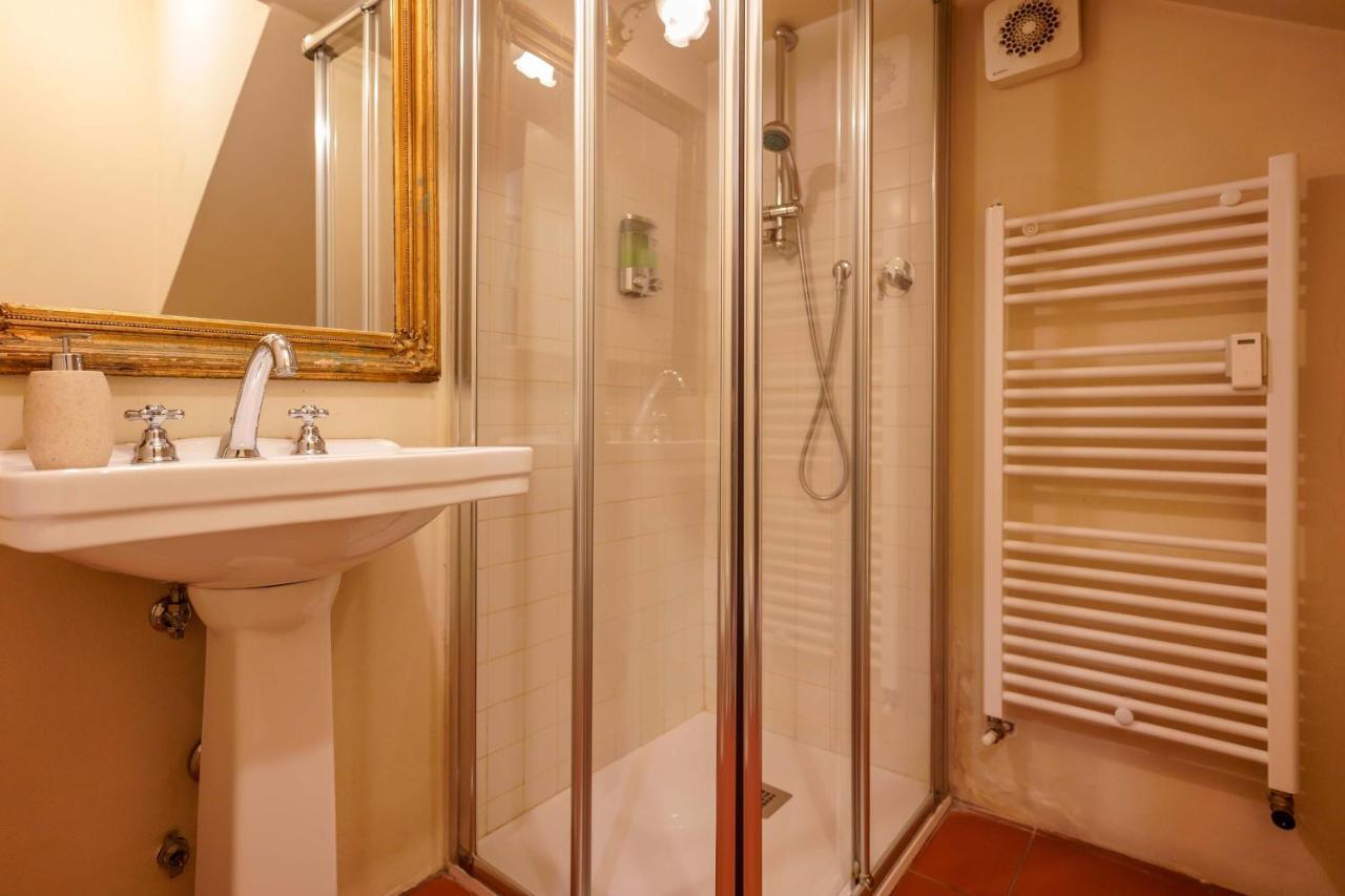 Suite Aldrovandi, With Private Garden Bologna Esterno foto